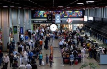 Movimento 20% menor em aeroportos