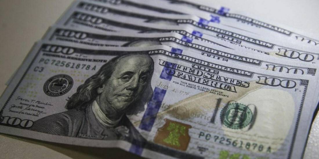 Dólar cai para R$ 5,16 com PIB fraco nos Estados Unidos