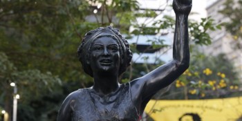Marielle Franco ganha estátua no centro do Rio de Janeiro