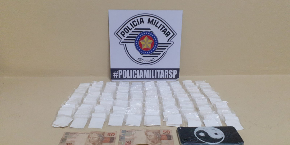 Após desobedecer ordem de parada da PM, homem é preso