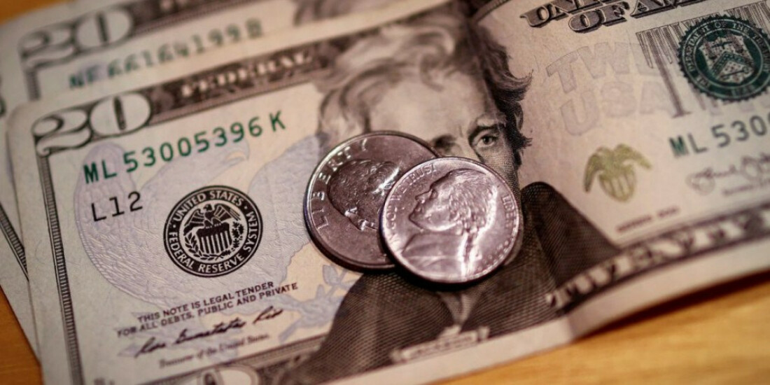 Dólar cai para R$ 5,34 na véspera de decisão sobre juros nos EUA