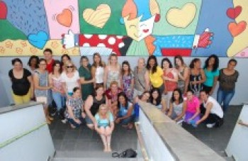 Escola realiza dinâmicas com professores de Itaquá