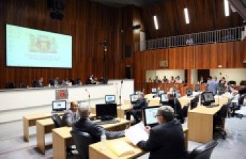 Orçamento municipal de R$ 1,4 bi é aprovado