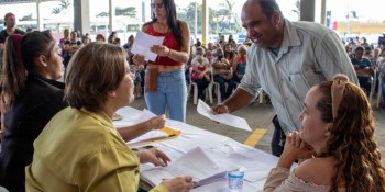 Região contrata quase 2 mil pessoas pelo Bolsa Trabalho