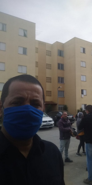 Moradores reclamam de estrutura precária em condomínio em Mogi