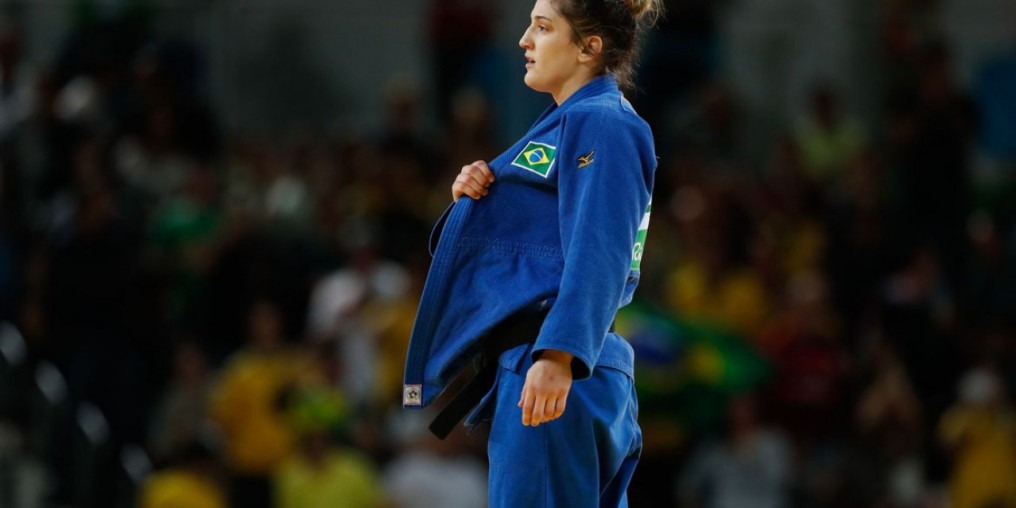 Rafael Macedo é prata e Mayra Aguiar bronze em Grand Prix de Judô