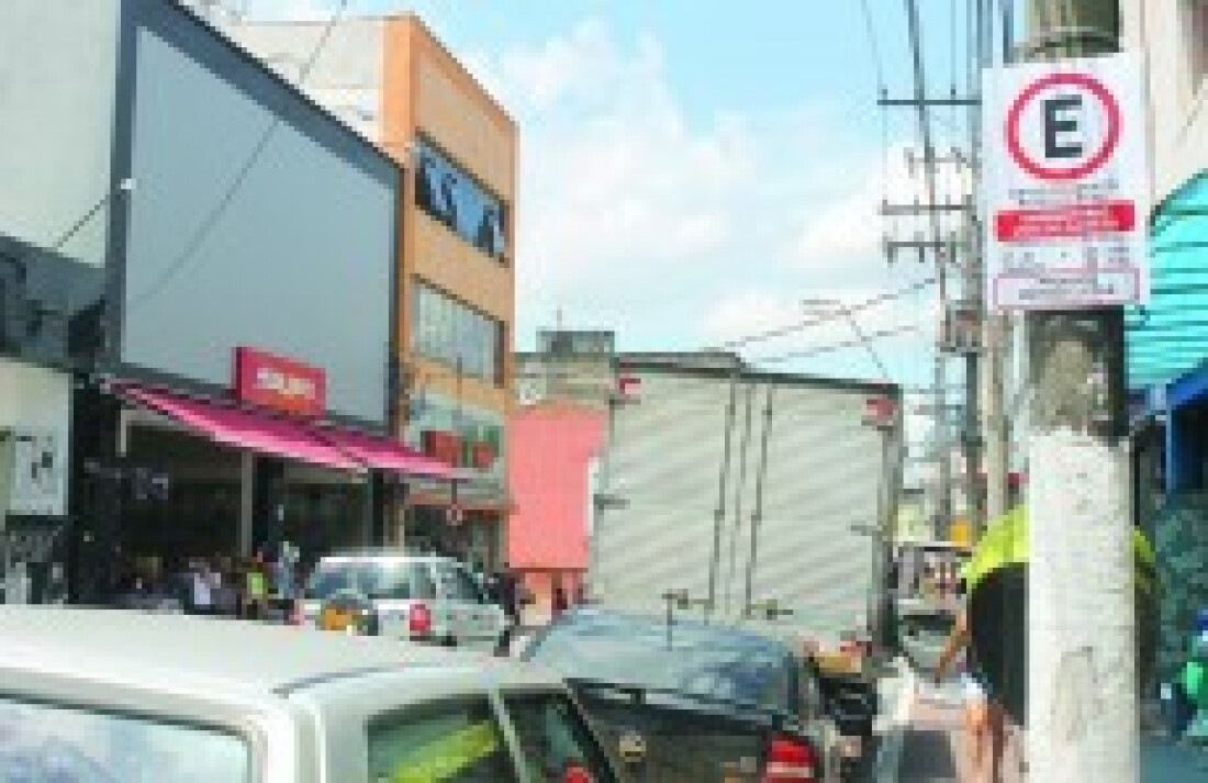 Serviço de Zona Azul começa a funcionar pela segunda vez
