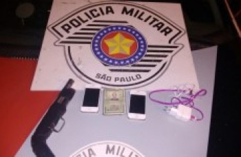 Depois de roubar pedestre em Jundiapeba, desempregado é preso