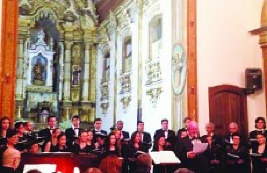 Coral do Carmo festeja 30 anos de realizações