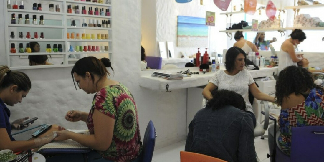 Volume de serviços cresce 0,9% de abril para maio