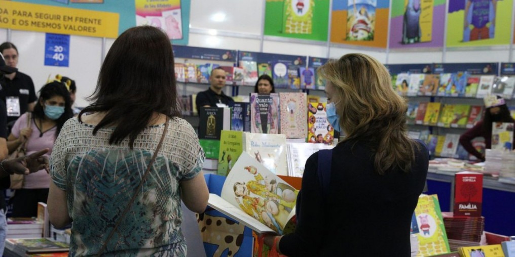 Bienal Internacional do Livro de SP recebe mais de 600 mil visitantes