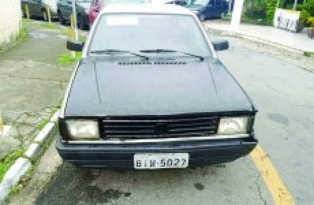 Placa de Gol era de Kombi