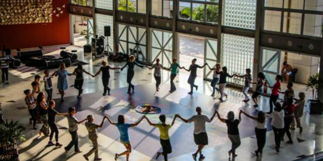 Programação do Sesc Mogi inclui esporte e dança circular para idosos