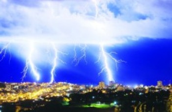 Raios: saiba como se proteger de acidentes