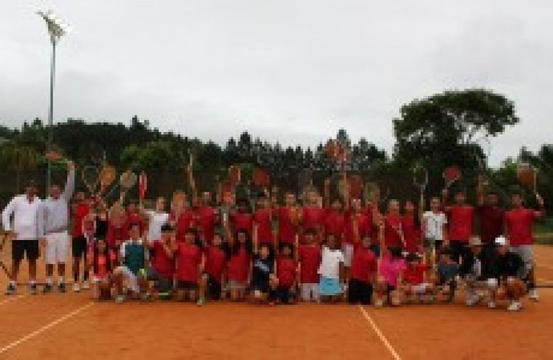 Pertti Tennis de Mogi quer ir mais longe na temporada 2016