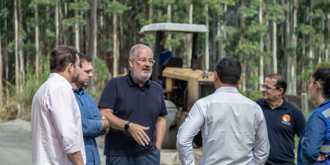 Prefeito Zé fiscaliza obras na estrada municipal Mário Alves Pereira e em diferentes pontos da região Norte