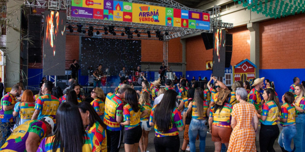 Arraiá do Fundo Social reúne 2 mil pessoas