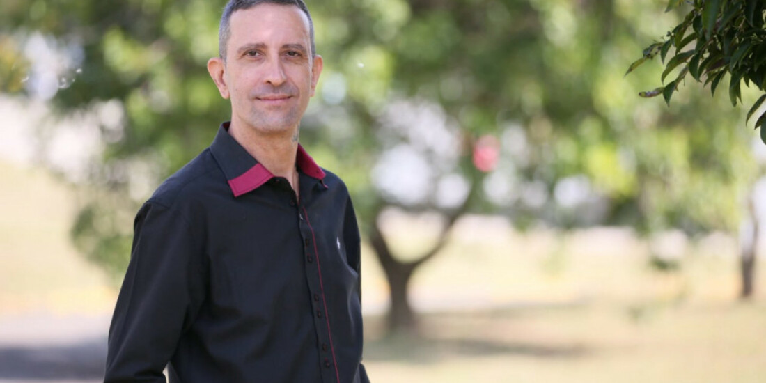 Hipnoterapeuta e GAPC fecham parceria