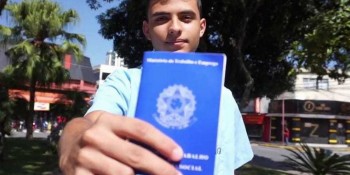 'Suzano Mais Emprego' recebe currículos de jovens