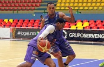 Shamell quer começar com vitória