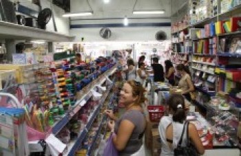 Vendas de material escolar aquecem comércio regional