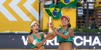 Brasil é campeão mundial de vôlei de praia com Duda e Ana Patrícia