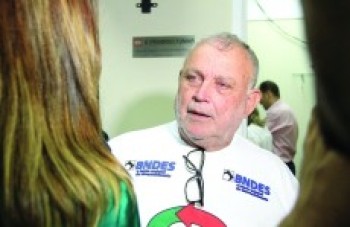 Vereadores pedem que a prefeitura ajude cooperativa que pegou fogo