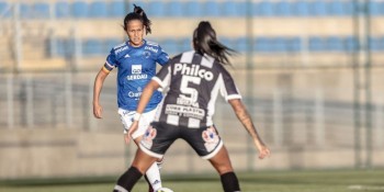 Cruzeiro derrota Santos por 4 a 2 no Brasileiro Feminino