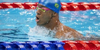 Gabriel Araújo conquista ouro no Mundial de Natação Paralímpica