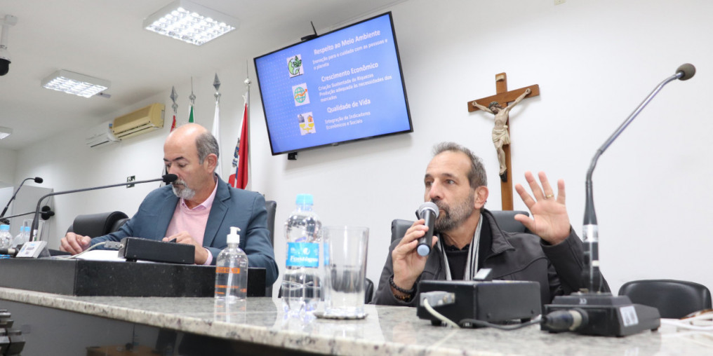 Desenvolvimento Econômico faz balanço