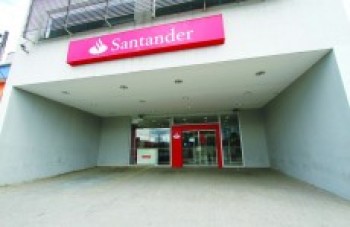 Agência do Santander de Brás Cubas sofre tentativa de furto: