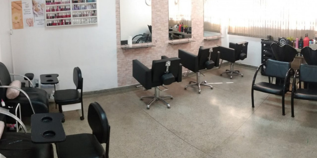 Empreendedora conquista espaço na área de beleza