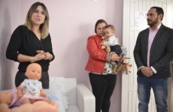 Secretaria inaugura 'Cantinho da Mamãe'