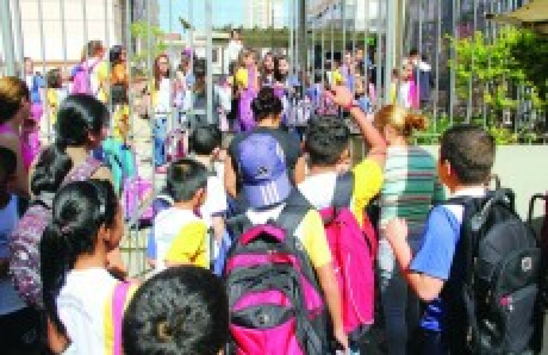 Mais de 148 mil estudantes da região retornam às aulas