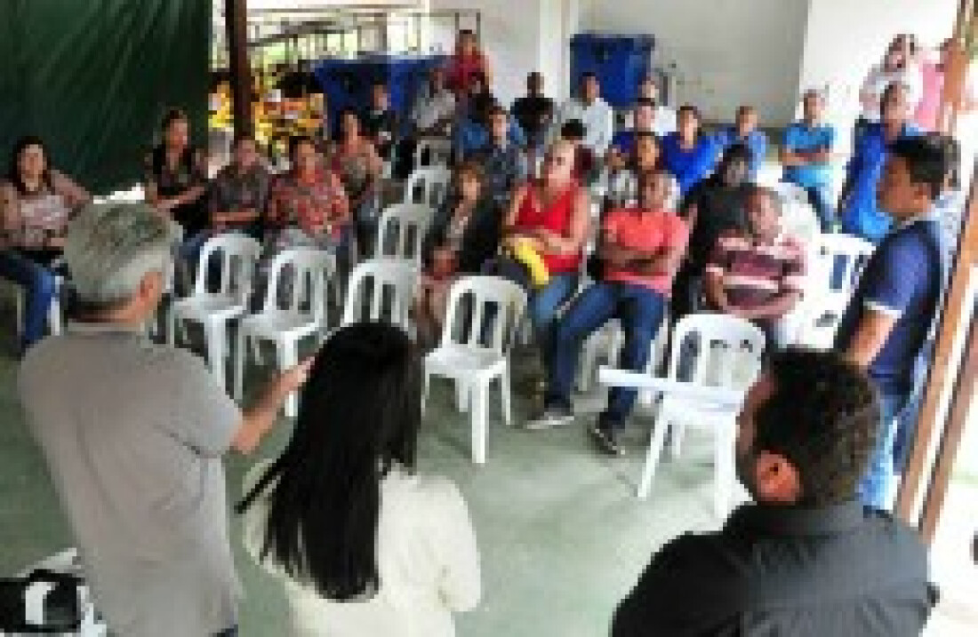 Prefeitura e DAEE orientam moradores