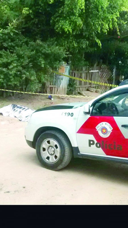 Ajudante mata homem a facadas no Piatã I