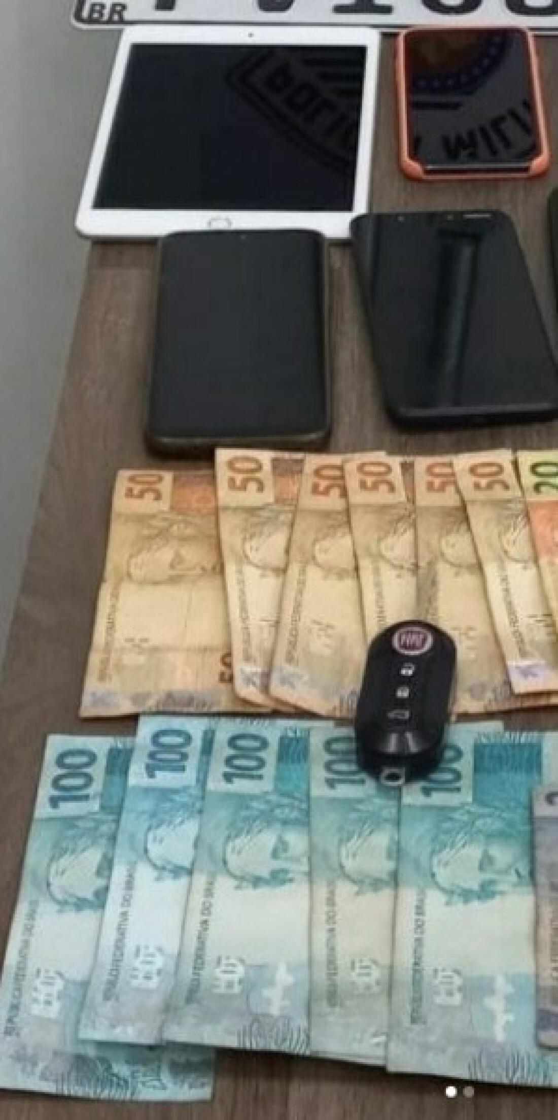 PM prende três por roubo de veículos na cidade