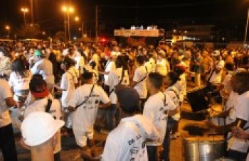 Vai Quem Quer abre o Carnaval