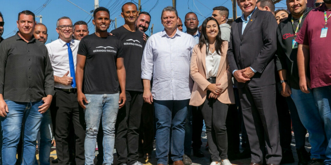 Governador afirma ser 'quase impossível' manter rodovias sem pedágio