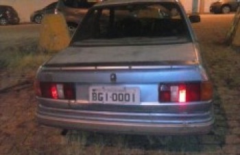 Força Tática prende quatro por receptação