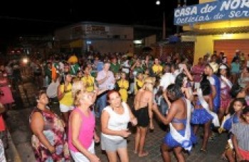 Carnaval em Bertioga começa amanhã
