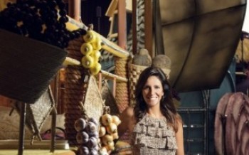 Monalisa Perrone cobre desfiles de Carnaval