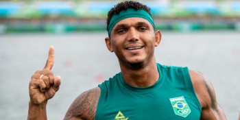 Isaquias Queiroz é prata na Copa do Mundo de Canoagem Velocidade