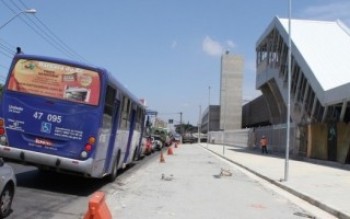 Baia dos ônibus ficará pronta na semana que vem