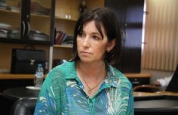 Carminha recebe convite de quatro partidos