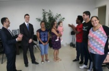 Cartório de Itaquá apresenta sistema para deficientes auditivos