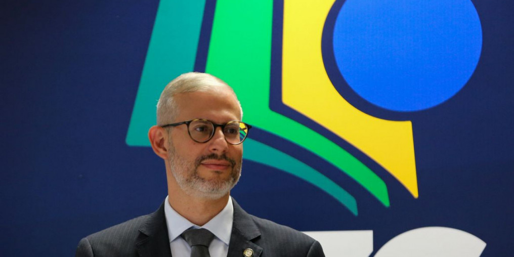 Brasil poderá ter “maior banco de dados sobre ensino”, diz ministro