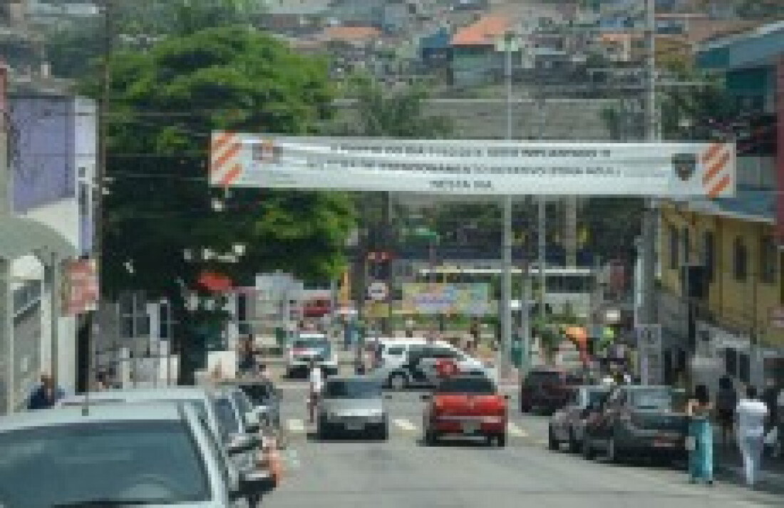 Mais nove ruas de Ferraz terão Zona Azul