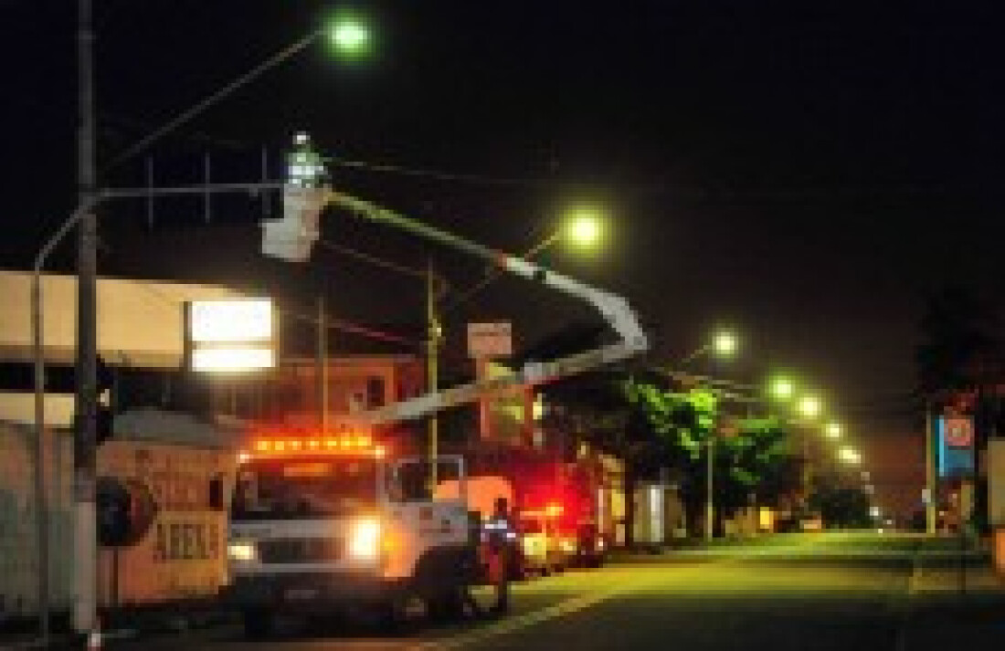 Em um mês, mais de 1,5 mil pontos são iluminados