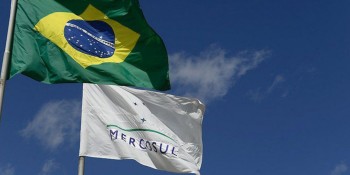 Não temos alternativa que não seja a união, diz Lula na Argentina
